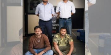 અમદાવાદ: બોપલમાં વકીલ સાહેબ બ્રિજ પાસેથી SOGની ટીમે હાઈબ્રિડ ગાંજો ઝડપ્યો, બેની ધરપકડ અને એક ફરાર | …