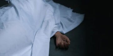 ધ્રોળના સોયલ ગામની યુવતીના પ્રેમ સંબંધ બાબતે પિતાને જાણ થઈ જતાં યુવતિનો ગળાફાંસા દ્વારા આપઘાત | youn…