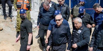 ઈરાન-અમેરિકા વચ્ચે વાતચીતમાં ભારત સહિત આ 5 દેશોનો રોલ! પડદાં પાછળની કૂટનીતિ તેજ: રિપોર્ટમાં દાવો | m…