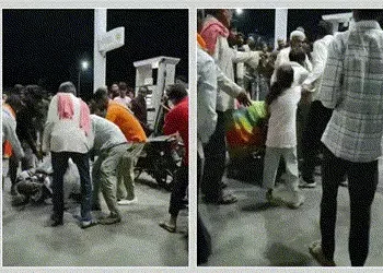 ઇંધણ અછતની અફવા વચ્ચે છોટા ઉદેપુરમાં હંગામો: સંખેડાના પેટ્રોલ પંપ પર લાઈનમાં ઉભા રહેવા બાબતે યુવકો બ…