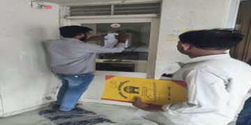 બાવળામાં રૃ.16.81 લાખનો બાકી વેરો નહીં ભરતા રાઇસ મીલ સીલ કરવામાં આવી | Rice mill sealed in Bavla for…