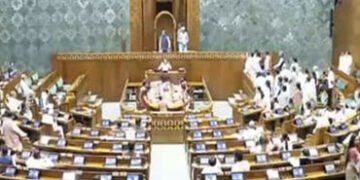 લોકસભામાં વિપક્ષના ભારે વિરોધ વચ્ચે ટ્રાન્સજેન્ડર બિલ પસાર | Transgender Bill passed in Lok Sabha am…