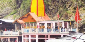 ચાર ધામ યાત્રા માટે 10 લાખથી વધુ શ્રદ્ધાળુનું રજિસ્ટ્રેશન, જાણો કયા ધામના દ્વાર ક્યારે ખૂલશે | Char …