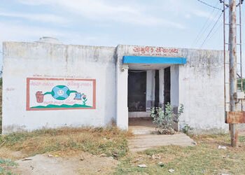મહુધાના નિઝામપુરા ગામે સામૂહિક શૌચાલયને તાળાં | Lockdown of communal toilets in Nizampura village of…