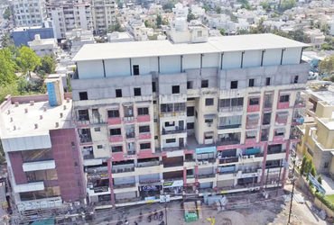 શીતવંદન કોમ્પ્લેક્સમાં માત્ર નોટિસ આપી મામલો ઠારે પાડવાનો આક્ષેપ | Allegations of settling the matte…