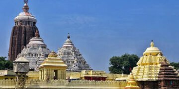 પુરીના જગવિખ્યાત જગન્નાથ મંદિરનો રત્ન ભંડાર ખોલાયો, 48 વર્ષે સોના-ચાંદીની ગણતરી શરુ | Puri Jagannath…