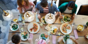 રેસ્ટોરન્ટમાં જમતા પહેલા ચેતજો! જો બિલમાં ‘LPG ચાર્જ’ દેખાય તો પૈસા આપતા નહીં, કેન્દ્રનો આદેશ | Govt…