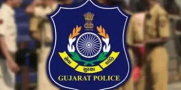 ગુજરાત પોલીસ બેડામાં ધરખમ ફેરફાર, સ્થાનિક સ્વરાજની ચૂંટણી અગાઉ 254 PSIને પ્રમોશન સાથે બદલી | Gujarat…
