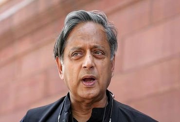 ‘આ તો શરમજનક કહેવાય…’, મોદી સરકારની પ્રશંસા કરનારા થરૂર અચાનક જ કેમ થયા ખફા? | shashi tharoor says…