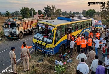 મુખ્યમંત્રીના કાર્યક્રમમાંથી પરત ફરતી બસની ટ્રક સાથે ટક્કર, 10ના મોત, મધ્યપ્રદેશમાં દર્દનાક અકસ્માત …