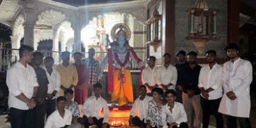 કોમી છમકલું થયા બાદ પોલીસે રામજીની શોભાયાત્રાનો જૂનો રૃટ બદલાતાં આયોજકોએ યાત્રા જ ના કાઢી | Police c…