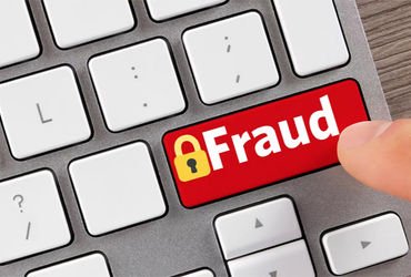 વિદેશમાં નોકરી અપાવવાનું પ્રલોભન બતાવી 14 લોકો સાથે છેતરપિંડી | 14 people were cheated by promising …