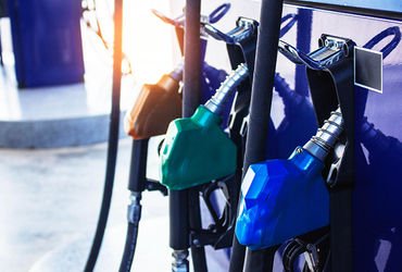 Explainer: પેટ્રોલ-ડીઝલ 10 રૂપિયા ટેક્સ ઘટ્યો છતાં ભાવ કેમ ન ઘટ્યા? જાણો એક લિટર ઈંધણના ભાવનો હિસાબ …