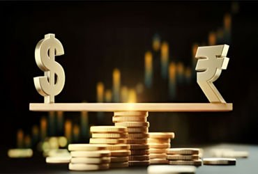 ડોલર સામે રૂપિયો 94.85ના ઐતિહાસિક તળિયે | Rupee hits historic low of 94 85 against dollar