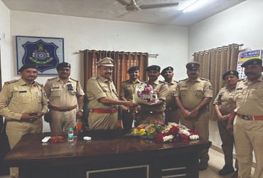 ટ્રાફિક ACPને બઢતી, PSI થી DCP સુધીના તમામ હોદ્દા વડોદરામાં 100 મીટરની ઓફિસોમાં મેળવ્યા | Traffic AC…
