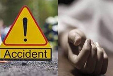 રોજકા પાસે ડમ્પર અને કાર અથડાતા યુવતીનું મોત | Girl dies after being hit by dumper and car near Rojk…
