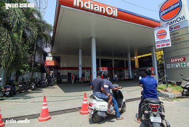 ગુજરાતમાં પેટ્રોલ-ડીઝલ અને અનાજનો પુરવઠો ખોરવાશે નહીં! રાજ્ય સરકારે હાઈલેવલ કમિટીઓની રચના કરી | Guja…