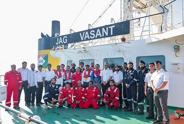 મિડલ ઈસ્ટમાં યુદ્ધ વચ્ચે ‘જગ વસંત’ જહાજ ગુજરાત પહોંચ્યું, 16,000 મેટ્રિક ટન LPGનો જથ્થો | Middle Eas…