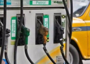 ‘દેશના તમામ પેટ્રોલ પંપ પર પેટ્રોલ અને ડીઝલનો પૂરતો સ્ટોક’, અફવાઓ પર વિશ્વાસ ન કરવા કેન્દ્રની અપીલ |…