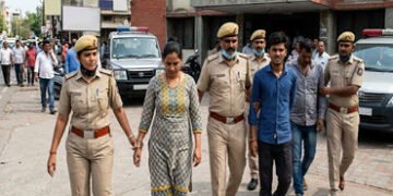 જામનગરના પૂર્વ વિપક્ષના નેતાના ભત્રીજા વગેરે પર ફાયરિંગ કરવાના ગુનામાં એક મહિલા સહિત વધુ 3 આરોપીઓ પક…