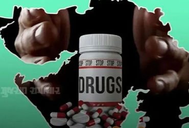 ગુજરાત પોલીસનો ‘જાદુ’: 29 કિલો અફીણ હવામાં ઓગળી ગયું! બાષ્પીભવન કે ભ્રષ્ટાચાર? | Gujarat Police Unde…