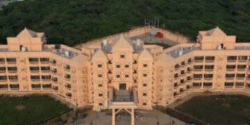 સોમનાથ સર્કિટ હાઉસનું ખાનગીકરણ: 40 કરોડની સરકારી મિલકત નજીવા ભાડે ખાનગી પાર્ટીને સોંપાતા વિવાદ | som…