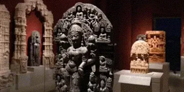 ગાંધીનગર: PM મોદીએ કર્યું ‘સમ્રાટ સંપ્રતિ મ્યુઝિયમ’નું લોકાર્પણ, કહ્યું- અશાંતિની આગમાં દાઝી રહેલા વ…