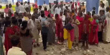 બિહારના નાલંદામાં શીતળા માતા મંદિરમાં નાસભાગ, 8 શ્રદ્ધાળુઓના મોત, અનેક ઈજાગ્રસ્ત | nalanda sheetla t…