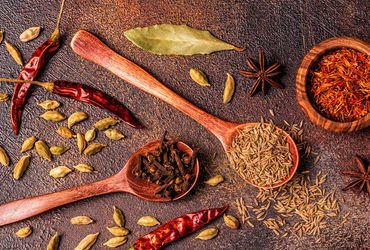 ભારતીય મસાલાની નિકાસમાં 74 ટકાનો મોટો કડાકો! ચીનની ડિમાન્ડ ઘટતા વેપારીઓ ચિંતામાં | india spice expor…