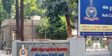 મહુવા લાંચ કેસ: તત્કાલીન મામલતદાર જે.સી. મહેતા વિરુદ્ધ ACBનો ગુનો દાખલ, 50 હજારની લાંચની કરી હતી માં…