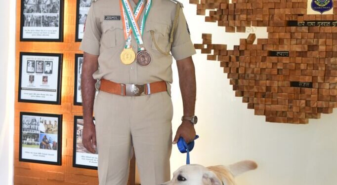 16 વર્ષ પછી ગુજરાત પોલીસ ડોગ ‘ચેક’ રાષ્ટ્રીય પોલીસ ડ્યુટી મીટમાં ગોલ્ડ મેડલ જીત્યો