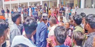 માતરના સિંજીવાડામાં શિક્ષકે ધોરણ ૫ની માસૂમ છાત્રાઓની છેડતી કરીને બચકાં ભર્યાનો આક્ષેપ | In Sinjivada…