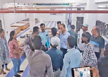 નડિયાદ શીતવંદન કોમ્પ્લેક્સમાં 2 માળ સીલ અને પાર્કિંગમાં કરાયેલું બાંધકામ દૂર કરાયું | Construction i…