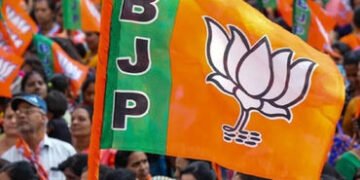 જુનિયર ક્લાર્કના પેપર કૌભાંડના આરોપીને ભાજપે યુવા મોરચા પ્રમુખનો હોદ્દો આપ્યો, ATS એ કરી હતી ધરપકડ |…