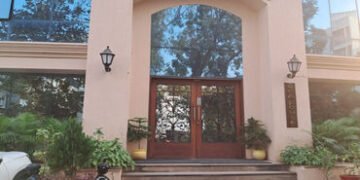 3 એપ્રિલે બીસીએની એપેક્ષ બેઠક : ચૂંટણી લડી રહેલા સભ્યોને આમંત્રણ નહીં મળતાં પારદર્શિતા સામે પ્રશ્નાર…