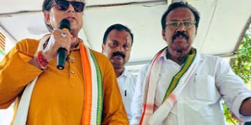 કેરળમાં ચૂંટણી પ્રચાર દરમિયાન શશિ થરૂરના કાફલા પર હુમલો, ગનમેન સાથે ઝપાઝપી | Shashi Tharoor’s Convoy…