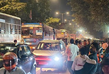 વડોદરામાં ગોત્રી હોસ્પિટલથી હરિ નગર અને નટુભાઈ સર્કલ સુધી ભારે ટ્રાફિક જામની સમસ્યા | Heavy traffic …