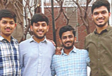 વિદ્યાર્થીઓની ટીમે ખેડૂતોને મદદ કરવા માટે એઆઈ આધારિત પોર્ટલ બનાવ્યું | students of technology facult…