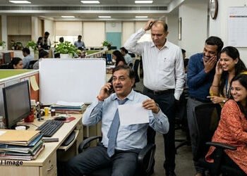 નોકરીમાં રજા લેવા ‘ગુલ્લીબાજો’ આખું વર્ષ ‘એપ્રિલ ફૂલ’ મનાવે છે, જાણો કેવા કેવા કારણ આપે છે | ‘April …