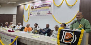 ભાજપના નેતા વિપુલ પટેલની રાજકારણમાં રૂપિયા બનાવ્યા હોવાની જાહેરમાં કબૂલાત | BJP leader Vipul Patel p…