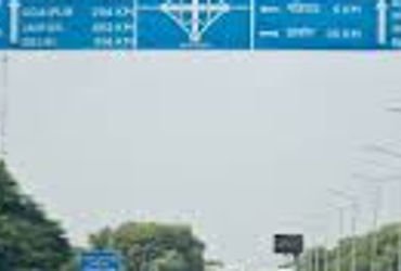 કન્ટેનરમાં આગ ફાટી નીકળતા ગભરાટ એક્સપ્રેસ હાઇવે પર સાંજે વાહનો કલાકો સુધી ટ્રાફિકજામમાં ફસાયા | traf…