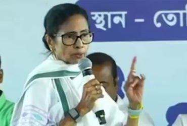 મતદાન પછી ઇવીએમ બદલાઇ જવાનું જોખમ, 24 કલાક સતર્ક રહેજો : મમતા | Risk of EVM tampering after voting b…