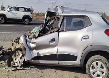 સાયલા-ચોટીલા હાઈવે પર ભયાનક અકસ્માત, મોરબીના મહંત અને તેમના પત્નીનું ઘટનાસ્થળે કરૂણ મોત | sayla chot…