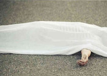 બાલાસિનોરના વાછેલાવ તળાવમાંથી સગીર અને સગીરાના મૃતદેહ મળ્યાં | Bodies of a minor boy and girl found …