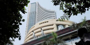 બેંકિંગ, ઓટો, કન્ઝયુમર શેરો ફંડોનું ઘટાડે શોર્ટ કવરિંગ : સેન્સેક્સ 787 પોઈન્ટ ઉછળી 74107 | Banking a…