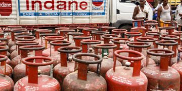 LPG અંગે કેન્દ્રનો મોટો નિર્ણય: તમામ રાજ્યો માટે 5 કિલોના સિલિન્ડરની સપ્લાય ડબલ | Govt Doubles 5kg F…