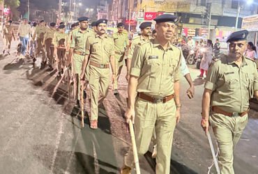 ચૂંટણીને અનુલક્ષીને વડોદરા પોલીસનો એક્શન પ્લાનઃ11 ચેકપોસ્ટ બનાવીઃઅર્ધ લશ્કરીદળો તૈનાત | vadodara pol…