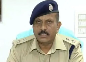 ગુજરાતના IPS અધિકારી મનોજ નિનામાનું રાજીનામું, ચૂંટણીના માહોલમાં રાજકારણમાં જોડાઈ તેવી શક્યતા | ips …