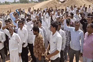 વાવમાં ચૂંટણી બહિષ્કારનું રણશિંગુ: 22 ગામોના ખેડૂતોની ‘પાણી નહીં તો વોટ નહીં’ની કડક ચીમકી | Vav Farm…