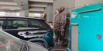 ચૂંટણી પ્રચારમાં જય સરદારના નારા પણ ભાજપ કાર્યાલયના પાર્કિંગમાં ધૂળ ખાતી સરદાર સાહેબની પ્રતિમા | Sar…